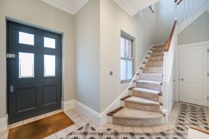 Photo 16- click for photo gallery